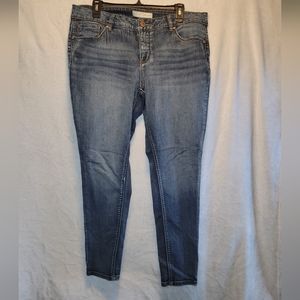 St, 1946 Denim jeans, 16W, minor tears (see pictures)